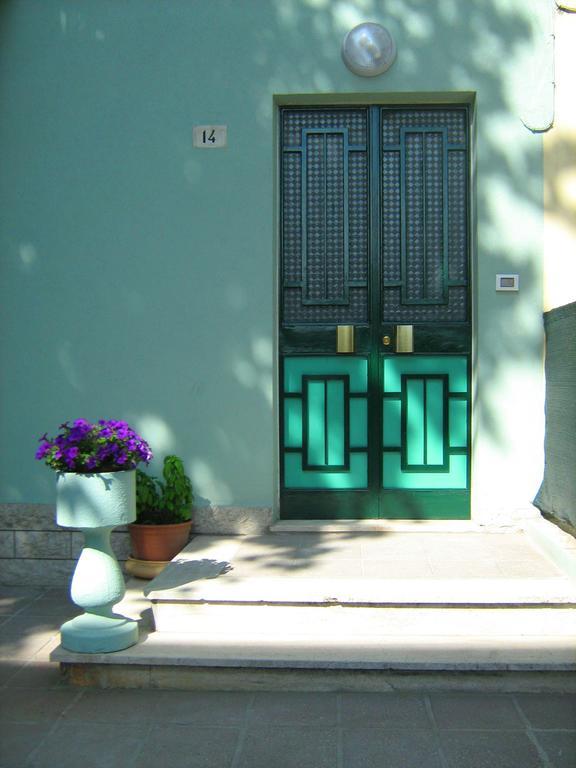 Sirenapop Concept B&B Rivazzurra Di Rimini Eksteriør billede