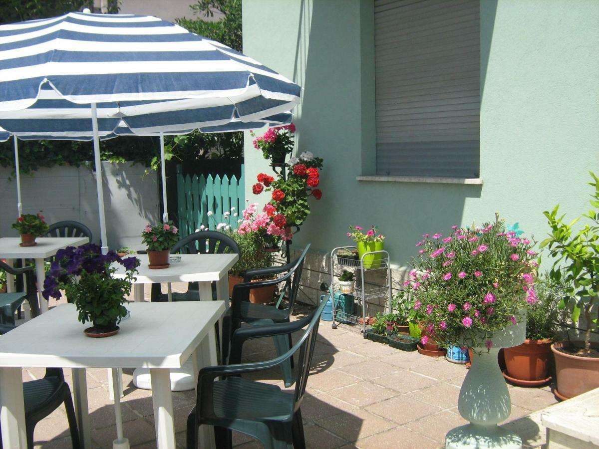 Sirenapop Concept B&B Rivazzurra Di Rimini Eksteriør billede